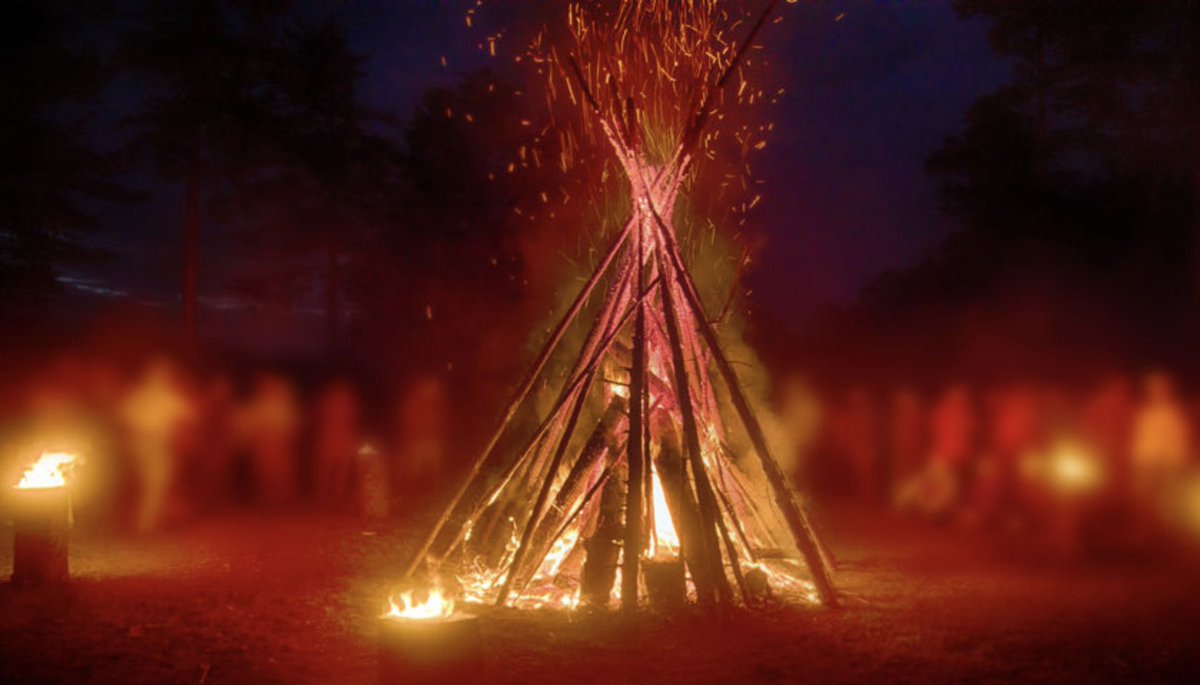 MoonSpellMagic's tweet photo. Gather Round the Fire: A Community Needfire Ritual for Winter
#needfire #ritual #firepower #magic #blog #witch #wiccan #pagan #winter #community #candlemagic
https://t.co/2uNVKUWiE3 https://t.co/uGKu4woFF4