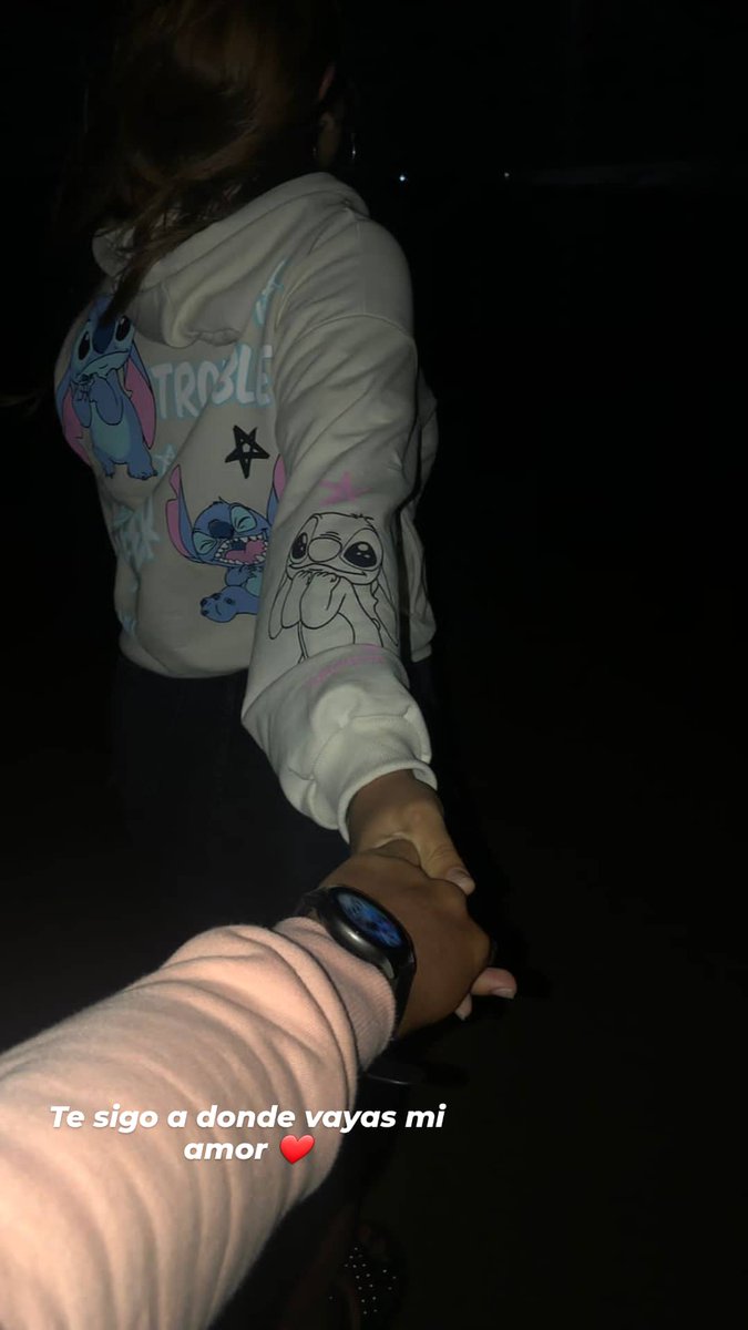 fran_isacchi's tweet photo. "Sin pedir permiso me abrazo y con un beso me conquisto."❤️
Terribles vacaciones metimos 🥰 https://t.co/rUi6nOgNMz