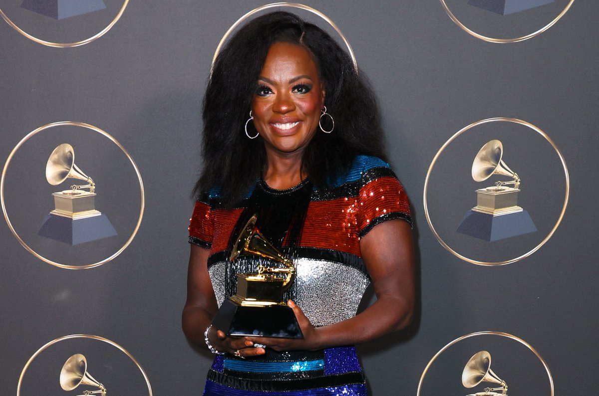 thatgabbystrut's tweet photo. We love to see Black women making history that has nothing to do with them being the first Black person to do something - in 2023 🧐. YES to @violadavis for reaching EGOT status and YES to @Beyonce becoming the most Grammy awarded artist ever ✨🏆 https://t.co/A3NkZhiOCT
