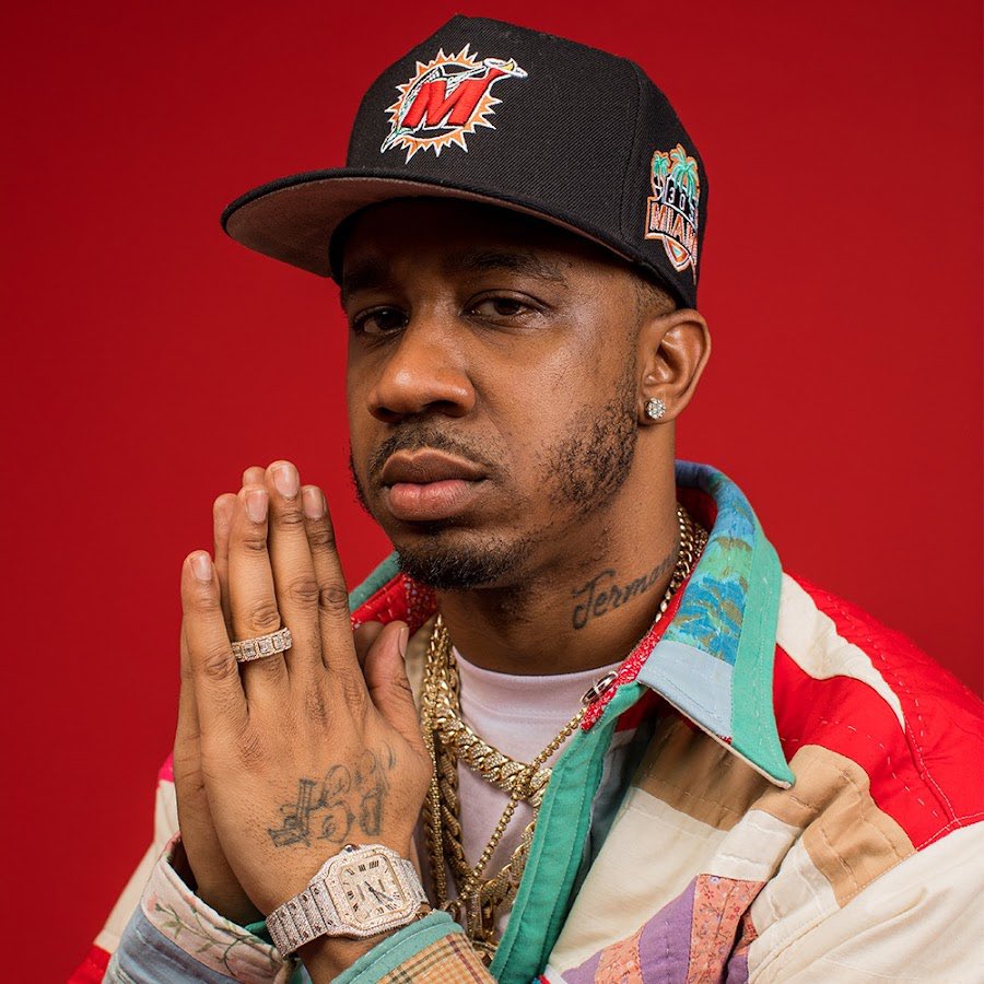 nfr_podcast's tweet photo. Benny The Butcher announces his new album is titled 'EVERYBODY CAN’T GO' &amp; will be produced by Hit-Boy 🔥

Their last drop together was Burden of Proof in 2020! https://t.co/9wzcn3PDwX