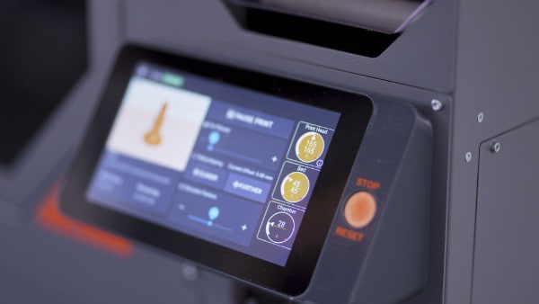As part of our focus on making 3D printing easier to use, our new EDGE 3D printer includes a new control system and 7" touch screen that includes guided maintenance and robust networking options. Learn more: bit.ly/3BoFFO3
