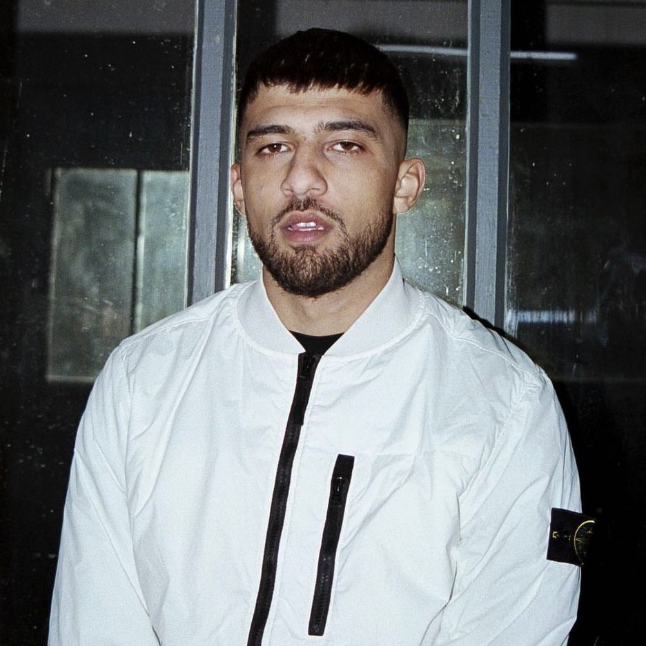 midiminuit__'s tweet photo. 🚨 IMEN ES x ZKR !

Les deux artistes ont enregistré un feat 🔥 https://t.co/ebDFiyHGuw