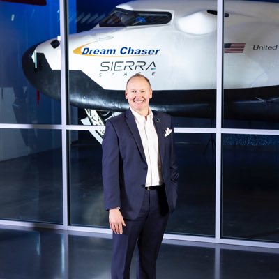 alexwalker's tweet image. New pics in front of some incredible flight hardware at the Dream Chaser factory in Louisville, CO. The engineering test article behind me aced its autonomous landing test in 2017. We’ll launch a cargo version to the space station later this year. Exciting times @SierraSpaceCo!