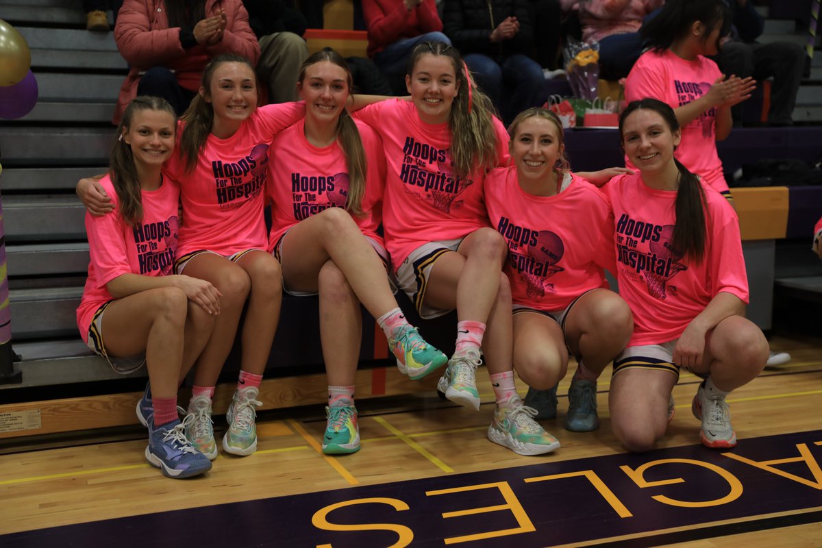 We had a wonderful time honoring our Seniors during the "Hoops for the Hospital" game last week!

Go Eagles!

#CSRocks
