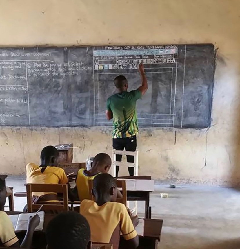 NicoRHernando's tweet photo. Some perspective for your Monday. This is Richard Appiah Akoto. He's a Ghanian teacher who started an ICT program for his students despite not having any computers #ICT362 https://t.co/99IoIOj84p