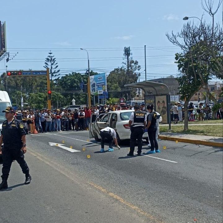 San Miguel, zona de “ajustes de cuentas”. Hace 2 semanas hubo otro. Asesinato de 6 personas a plena luz del día. 

Propusimos en campaña instalar #1k #camarasdeseguridad inteligentes.

A disposición del Alcalde Bless para explicarle propuesta en beneficio de vecinos. 

#Paz