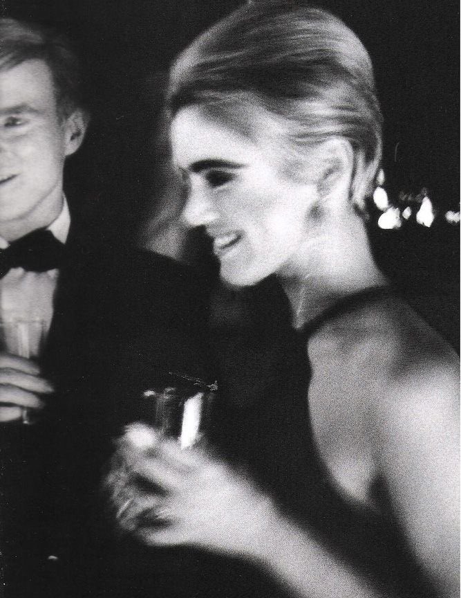 tzych5's tweet photo. Andy Warhol and Edie Sedgwick, 1966. #forevermuse https://t.co/Ec8SknvOst