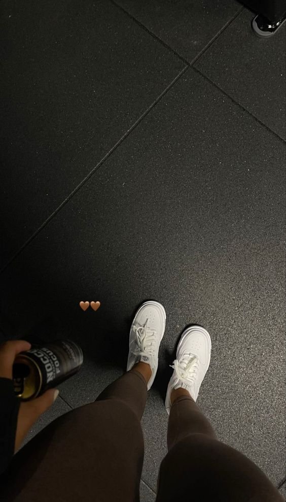 𝐝𝐢𝐬𝐜𝐢𝐩𝐥𝐢𝐧𝐞