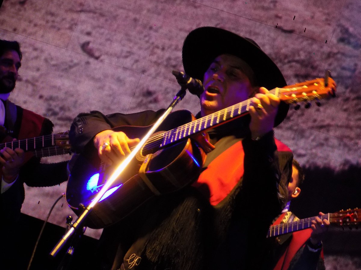 Andreschaque's tweet image. Fiesta Provincial de la Frambuesa
#VillaCacique #Barker 🥳
@laberisorock @ChPalavecino @FabianaCantilo