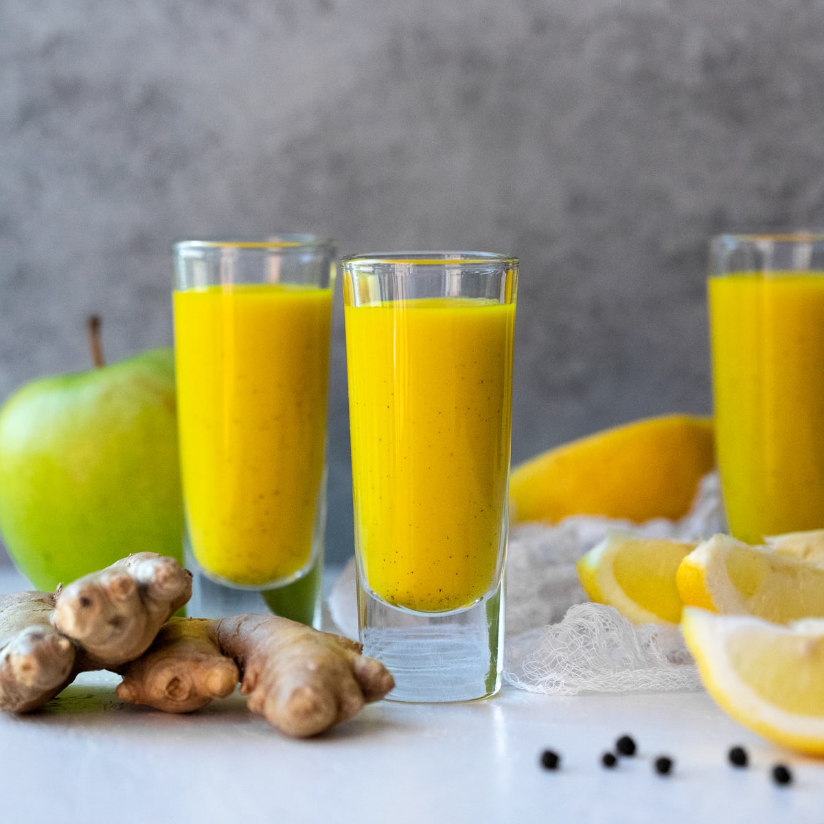 GingerSurprise1's tweet photo. Introducing #GingerSurprise1 #Juice - packed with the powerful health benefits of ginger root! Ginger has anti-inflammatory properties that help reduce pain and swelling in muscles and joints. Sip your way to a healthier you! 🌱 #GingerRoot #HealthySipping 🍹 https://t.co/cUMJuY8AMu