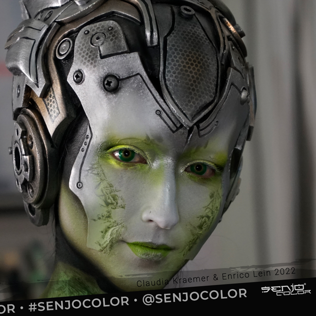 SenjoColor's tweet photo. 1st Place World Award 
Claudia Kraemer und Enrico Lein
Model: Alana Karah

Peter @ Senjo Color 
#senjocolor #bodypainting #facepainting #spfxmakeup  #bodyart
https://t.co/oEIiPs0aYj
> Bright colors for creative people <
▶ Bodypainting | Facepainting | Airbrush | SFX https://t.co/m8PS7QjFd9