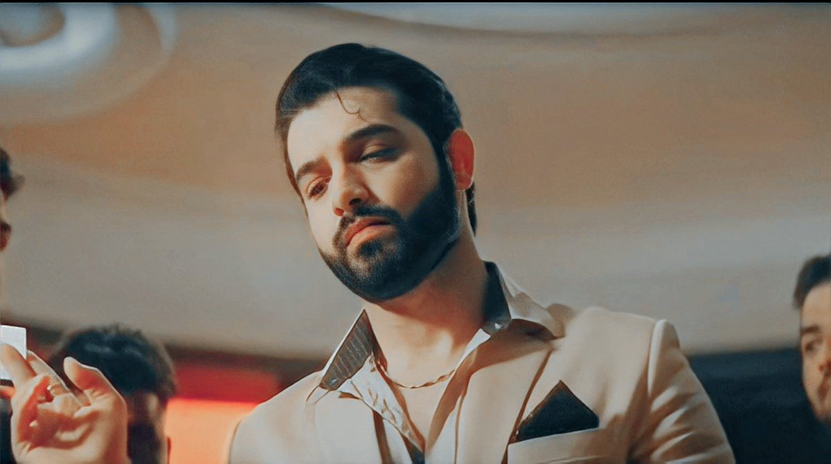 Miss_SM_0928's tweet photo. Half Thunder Half Hell ‼️✴️🔥

"Tauba Meri Tauba" Out Now‼️🔥🖤♠️

#TaubaMeriTauba 🔥 🔥 🔥

@SHARADSMALHOTR1 #SharadMalhotra #SMians #SMArmy https://t.co/q70vpGINqi