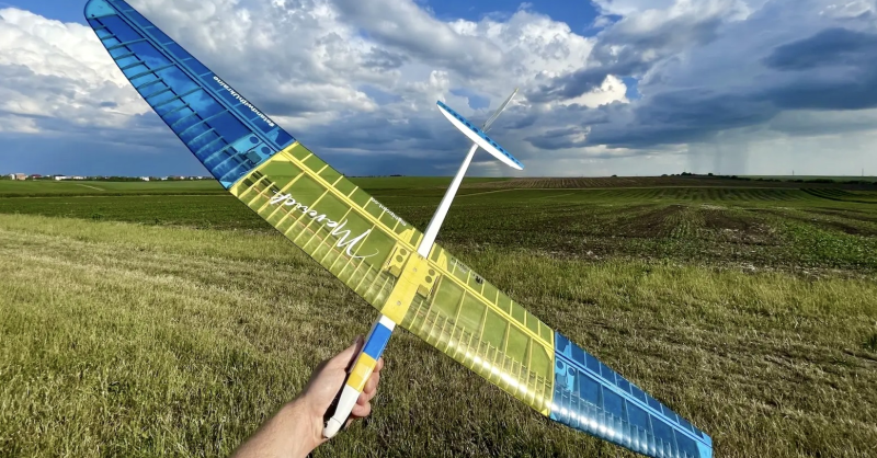 RCSoaringDigest's tweet photo. We have great brand new products from FlightPoint πΊπ¦ Stich & Faden π©πͺ Lee Valley π¨π¦ Yawman πΊπΈ and even something new and useful in The RCSD Shop π¨π¦ | #backpack #coolnewstuff #f5k #flightsim #rcsoaring #sailplane #shopapron @leevalleytools @rikontools @twittercreate @yawmanflight