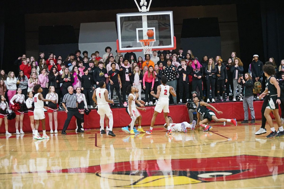 #SSOTW <a href="/BCSNsports/">BCSN</a> @CSCHSHoops 
Let’s get that belt!!  Post those pictures and videos!  
📸 Doug Karns