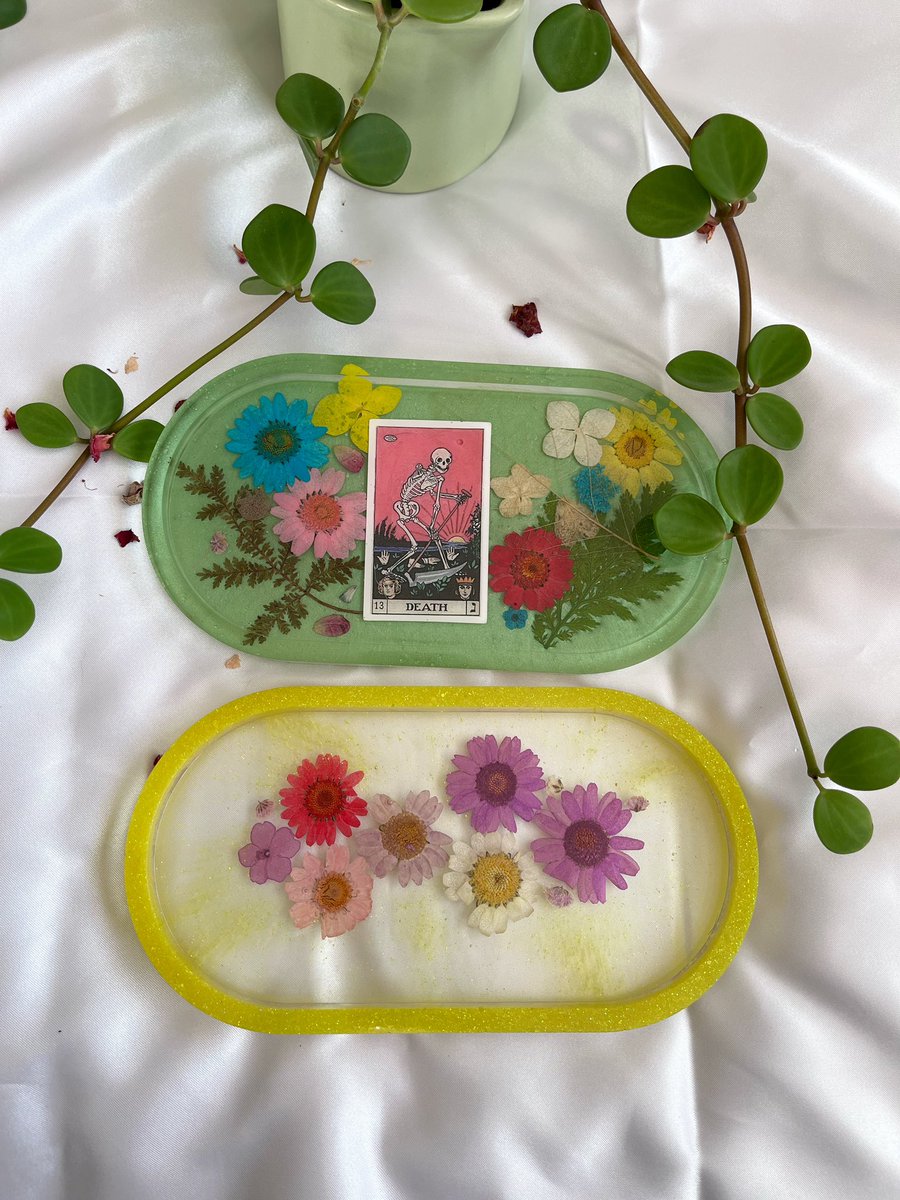 lemoncowcrafts's tweet photo. 🌼Use code WELCOME10 to get 10% off your entire order!🌼

We ship worldwide and our UK shipping is only £1-£1.50 (depending on the item).

Shop now👇🏻
https://t.co/rFHIz64ikD https://t.co/9MezRFAmBq