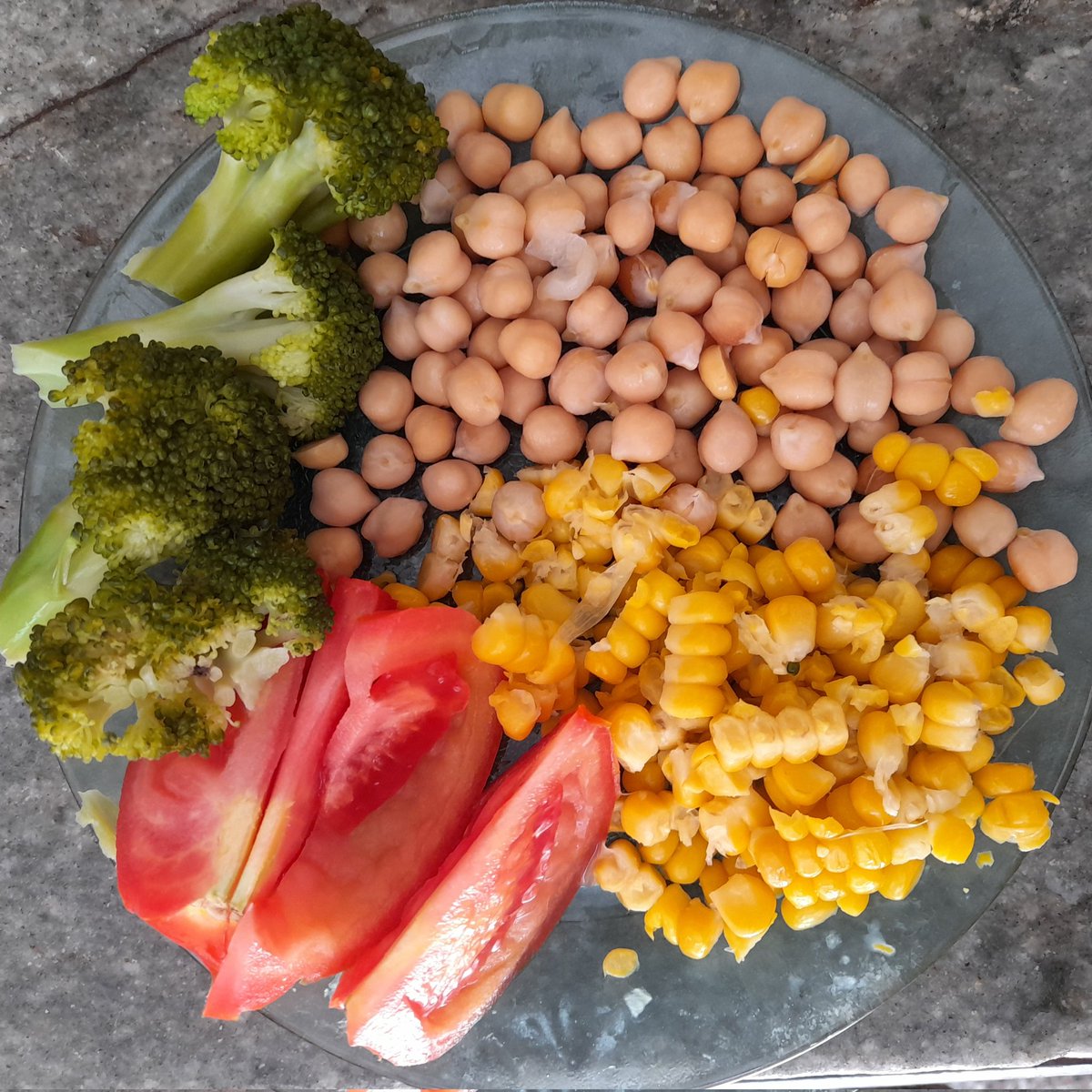 MikcaIs's tweet image. comida de hoyyy! intento no contar cals gg