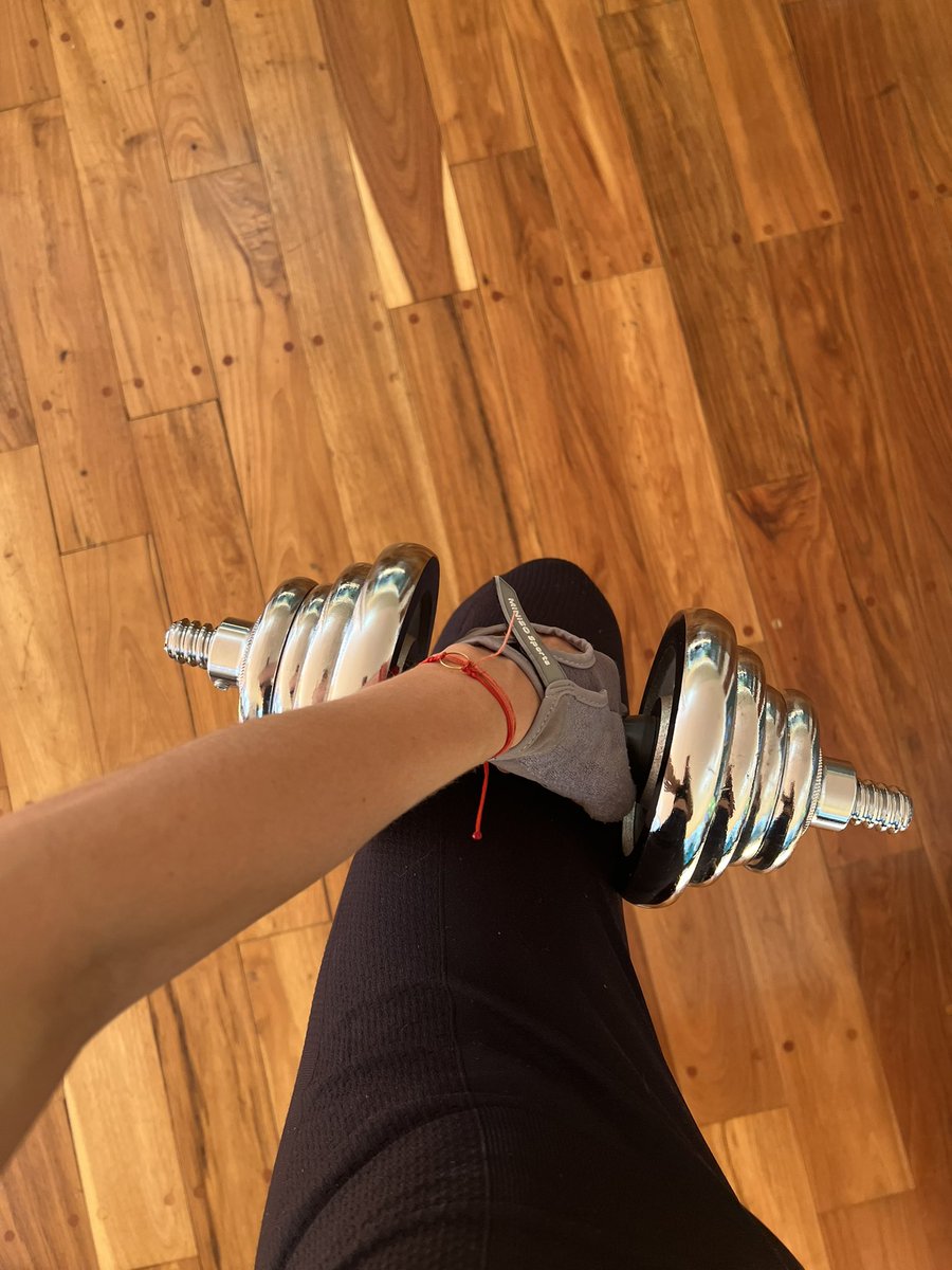 ItziMora's tweet photo. Hoy subí un kilo 💪🏼😮‍💨 https://t.co/pDUeTOhjUu