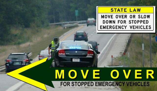 #MoveOverMonday
Slow down and move over when approaching flashing lights.🚨
Protect those who protect you! 🚔