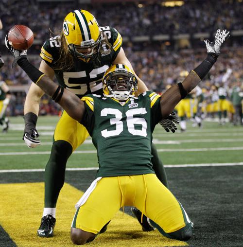 HistoricPackers's tweet photo. Today in 2011:

"The title is back in town! The Green Bay Packers are world champions of football!" 
-- @waynelarrivee https://t.co/3EIV5B7T33
