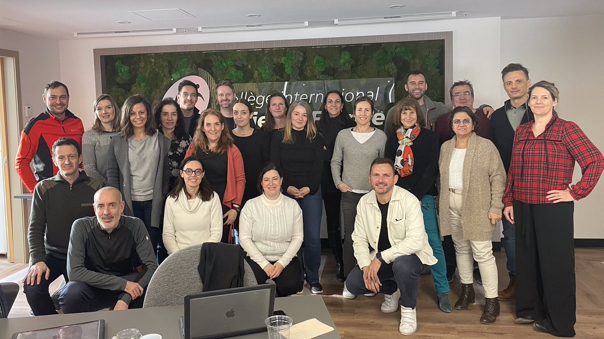 [ Laboratoire du #Numérique 2023 #AEFE ZAN🇨🇦🇺🇸] 

Bravo aux 22 membres du Labo pour leurs productions

> 1 espace #LaboZan #Orion 
> 1 #application mobile 📱 
> 1 plateforme de #partage 🖥

Animé par <a href="/faverosteph/">FAVERO Stephanie</a>, <a href="/Mael__Joyeux/">Maël JOYEUX</a> &amp; <a href="/YohanVigne/">Yohan VIGNE</a> 
🏫 <a href="/CiMariedeFrance/">Collège international Marie de France</a> 
📆 1-3/02/2023