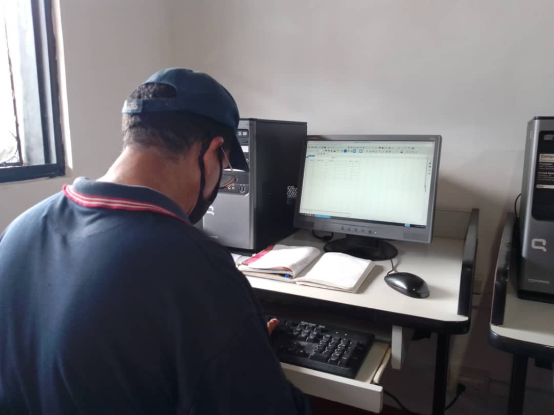 juanosunaparedes tweet media