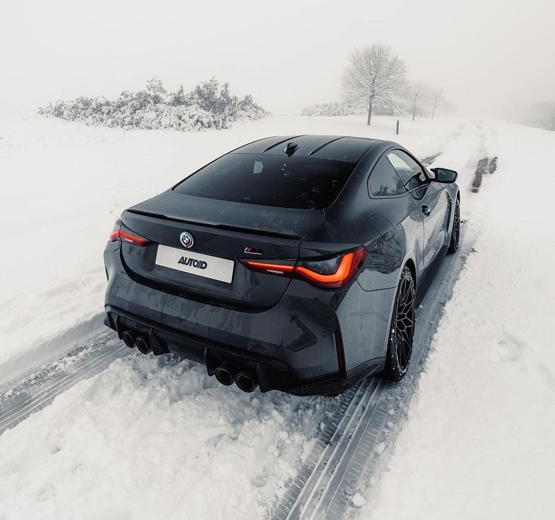 ExoticBMW's tweet photo. BMW M4 Competition 🦈 https://t.co/XNLao4oSEN