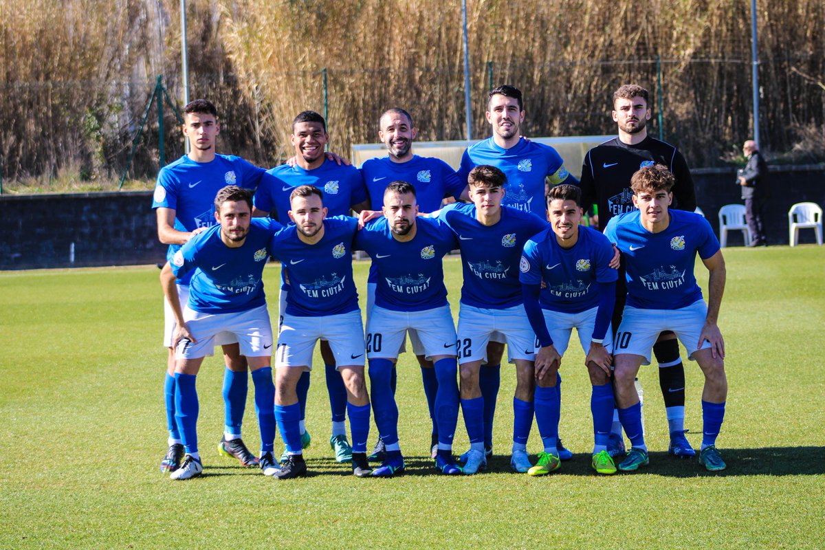 FundacioGrama's tweet photo. 📝 CRÒNICA + 📸 GALERIA • J20 #3RFEFV
⚽️ @GFCAcademia 2-2 @FundacioGrama
✍️ Igualada a Riudarenes
➡️ https://t.co/W2x6QnF3N5 https://t.co/1gpinTvH0d