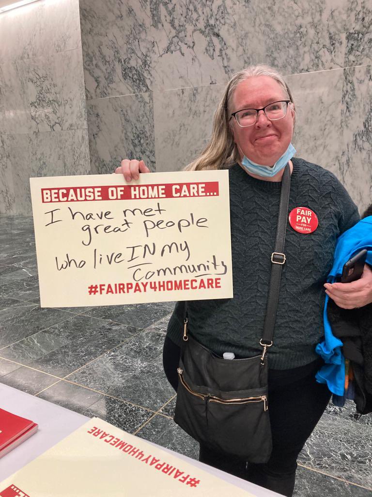 JFREJNYC's tweet photo. Advocates from every corner of NY state are in Albany to say: Home care workers deserve fair pay! @GovKathyHochul—it’s past time for #FairPay4HomeCare @CaringMajority https://t.co/duTdCxXNRS