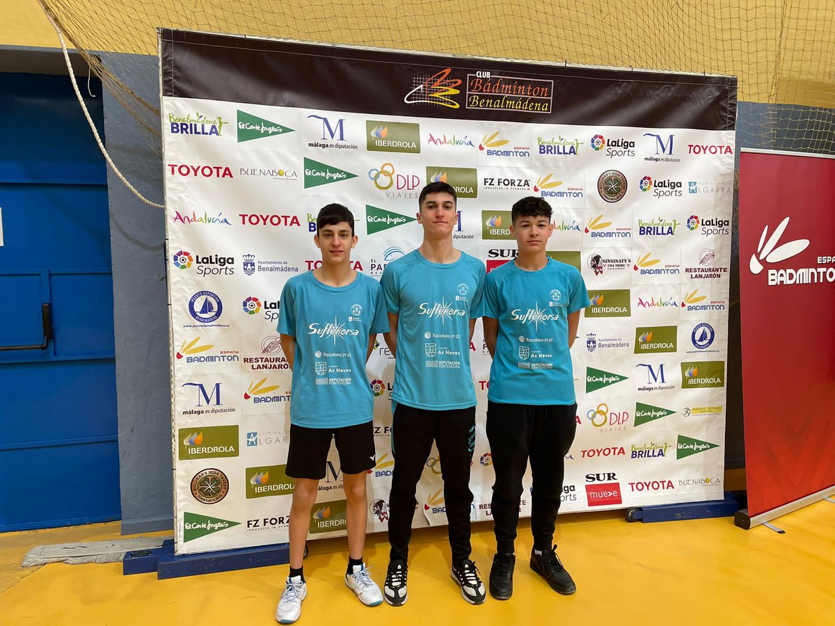 BadmintonGalego's tweet photo. 🏸SPANISH U15 U17 OPEN BENALMÁDENA🏸

A pasada fin de semana os nosos e as nosas xogadoras representáronnos no Internacional de Benalmádena que abarcou ás categorías sub15 e sub17. 

Noraboa! A todos os medallistas e tamén a todos os galegos e galegas 🏆🏸🍀👏🏻🔥 https://t.co/LYCubMZXCc