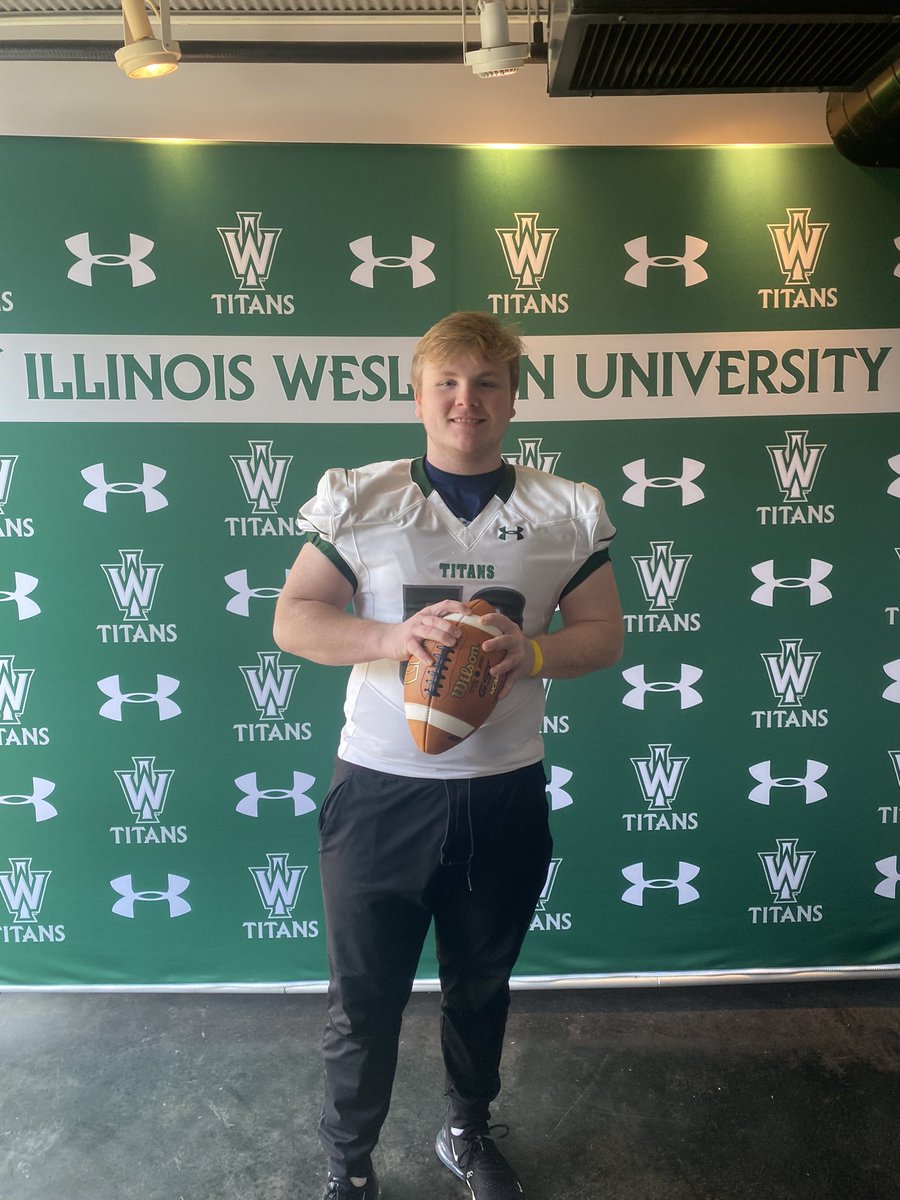 I had a great time this weekend at <a href="/IWUTitanFball/">ILLINOIS WESLEYAN FOOTBALL</a>! thank you for having me out! <a href="/DGS_Football/">DGS Football</a> <a href="/ryan_dawson24/">Ryan Dawson</a> <a href="/CoachYarosz/">Mike Yarosz</a>