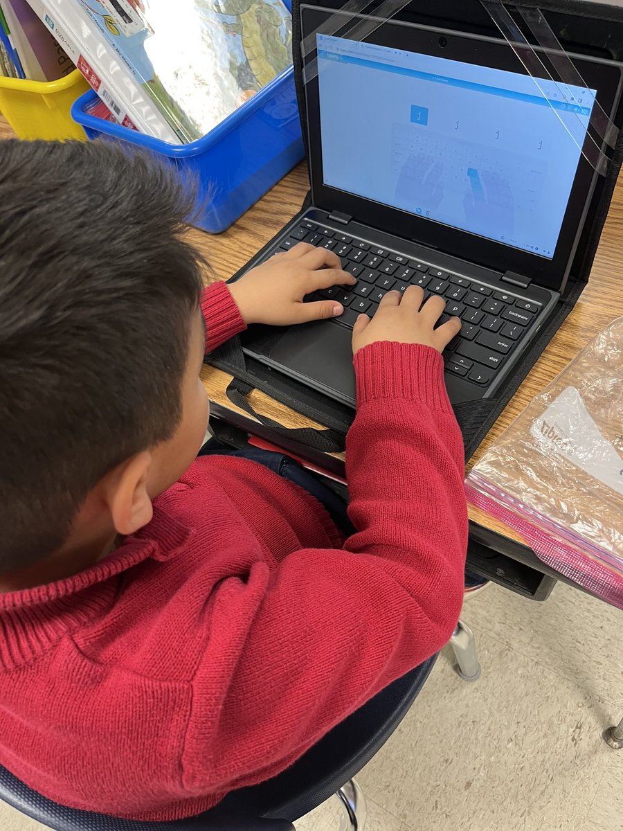 First graders learning how to use the home row when typing!  <a href="/HutchensElem/">Hutchens Elementary</a> #ourhut