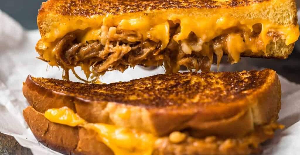 Satchmosgrill's tweet photo. Today's Lunch Special is a BBQ Pork Grilled Cheese - House smoked pulled pork lightly brushed with BBQ sauce, sauteed onions and melted cheddar cheese on Texas toast. Served with a cup of our Beer Cheese Soup du Jour. https://t.co/i2rAEofIWj