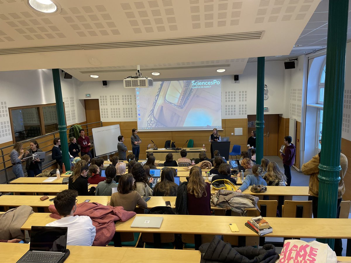 astridbusekist's tweet photo. #SciencesPo #SCPO_Nancy political humanities - with fantastic students 🔆 https://t.co/KpjAocCkm9