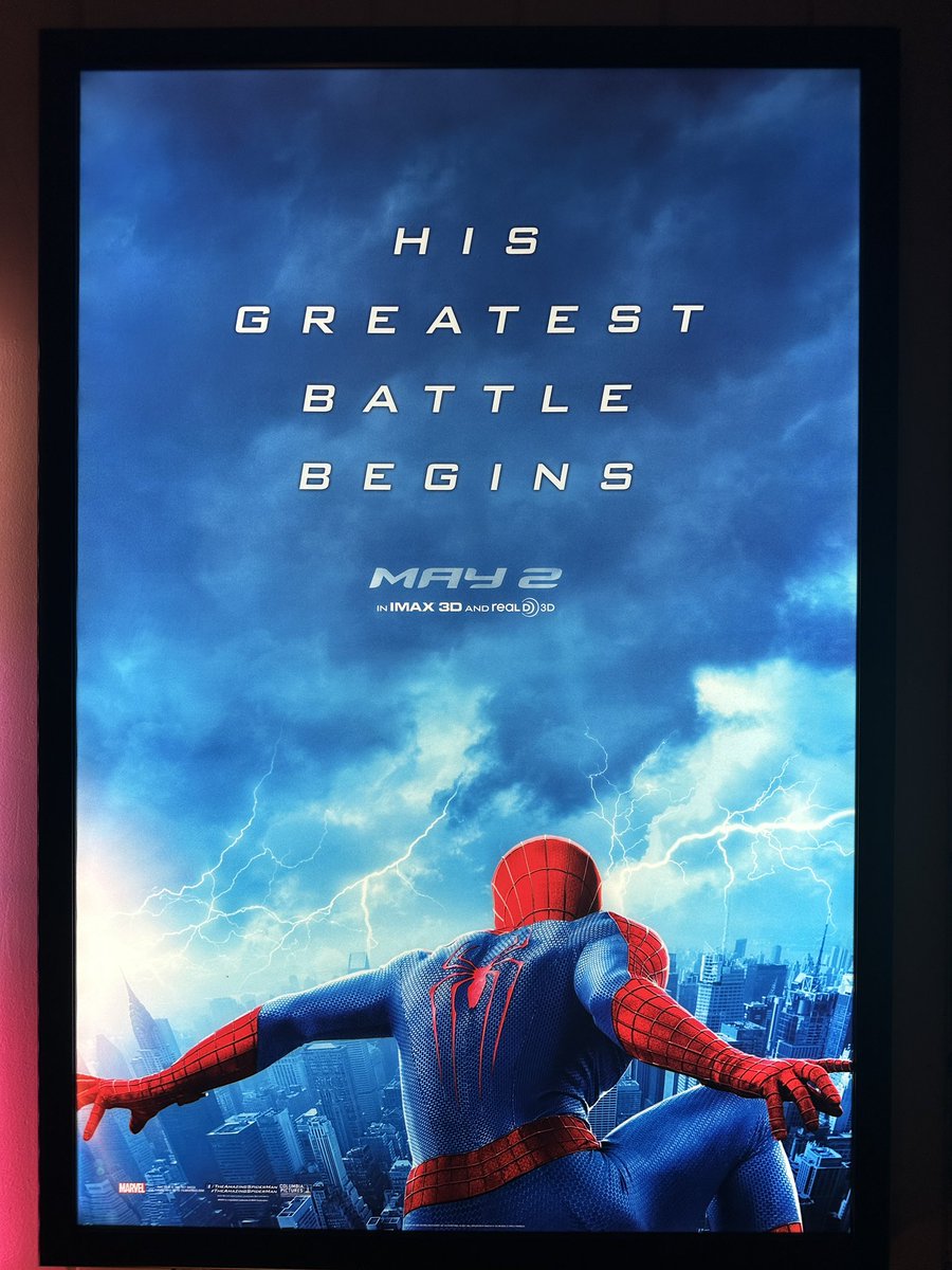 Sloppywetblow's tweet image. How amazing does this look.Every poster comes to life in a Glowbox.Video review coming soon @GlowboxLLC @SpiderMan @MoviePostersEtc #spiderman #glowbox #MoviePoster @YouTube @AtTheMoviesUS