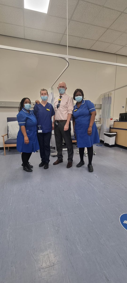 Mamanaina2's tweet photo. The man himself @NHSBeeky ,thank you for a visit https://t.co/hichrt82UX