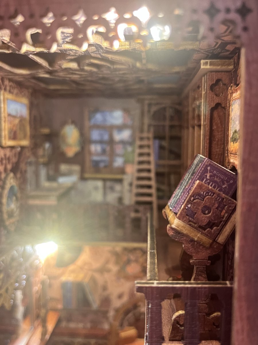 BooknerdZara's tweet photo. My little hidden world is completed! I wish I could move in and read all the books!
#booktwitter #booktwt #tinybooks #booknook #craft #library #librarylife https://t.co/QTr2Yib4hN