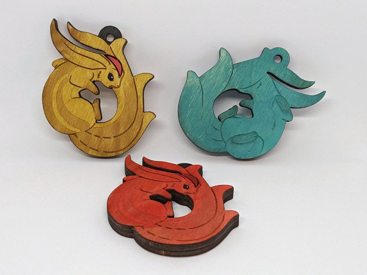 ✨Now available✨

a limited number* of Carbie charms!
£1️⃣5️⃣, plus £4️⃣ intl shipping.

These are hand painted, and approximately 5cm x 6cm in size.

(*while I figure out ko-fi shop/shipping workings, gauge interest, and wait for more material)

ko-fi.com/s/fc65d453b5