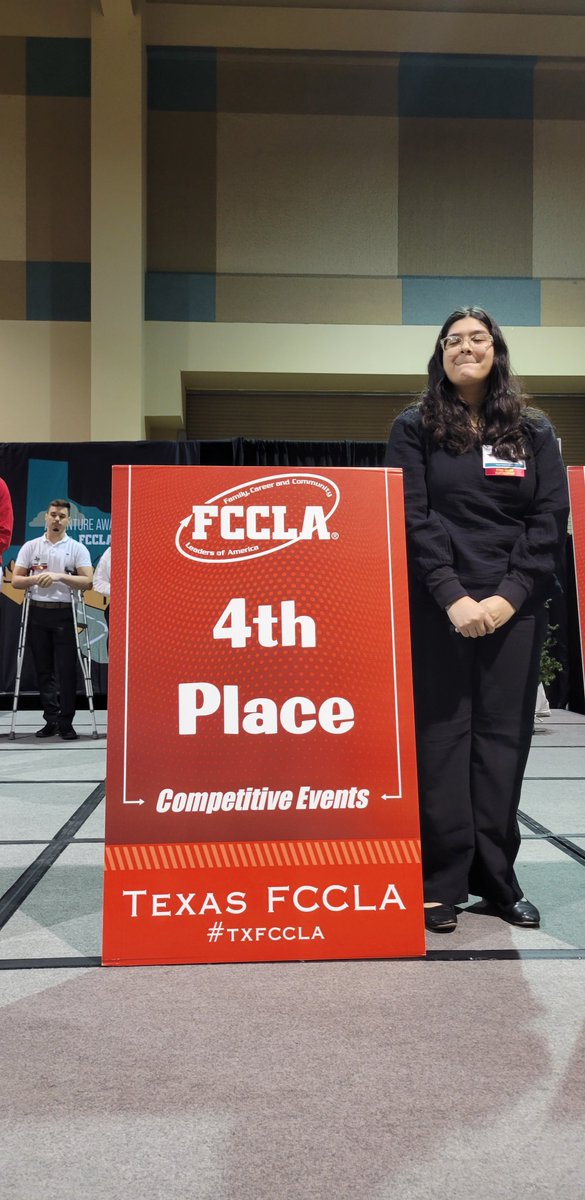 mark.williams@cfisd. tweet media