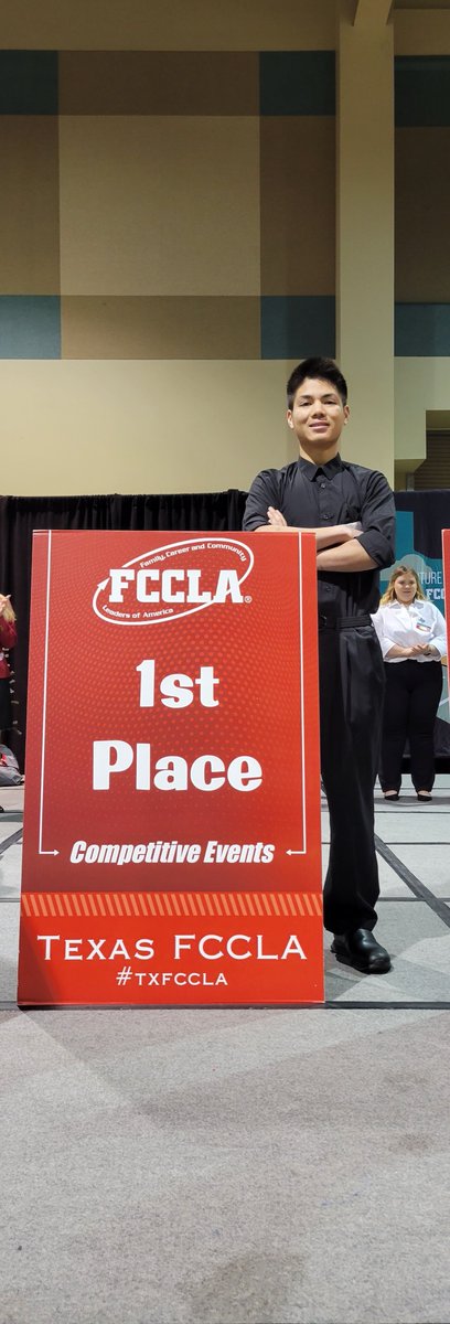 mark.williams@cfisd. tweet media