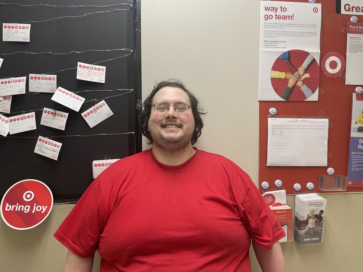 BeOurGuest2357's tweet photo. Happy 15 year anniversary, Anthony! He has been here at 2357 for the entirety of his Target career. We appreciated how consistent you are in all you do for our team. His favorite part of working at Target is the people he meets and works with! We are glad to have you, Anthony! https://t.co/uEcwoi3GHA