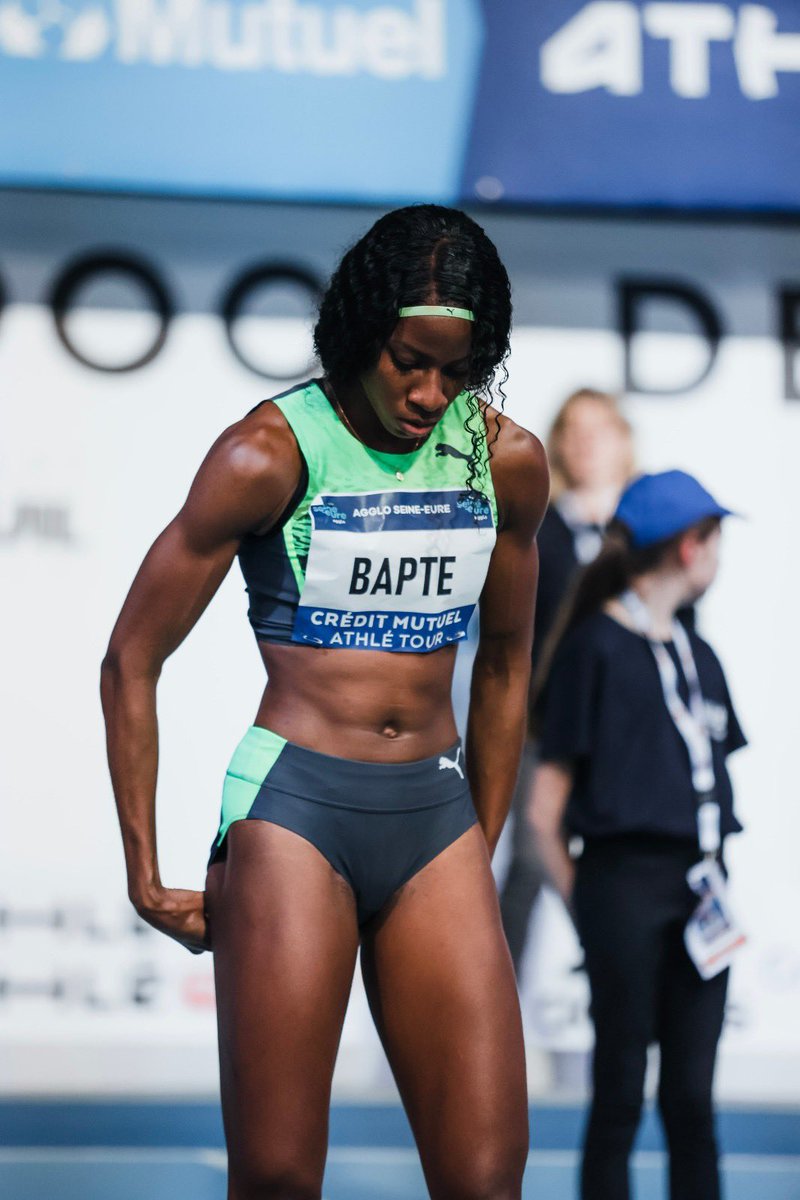 resca_sports's tweet image. 🏅La Martiniquaise Laëticia Bapté a réalisé un temps de 7"98 sur le 60m Haies en salle devant la championne du monde 2022 Cyrena Samba-Mayela. [📸 : Puma Running]