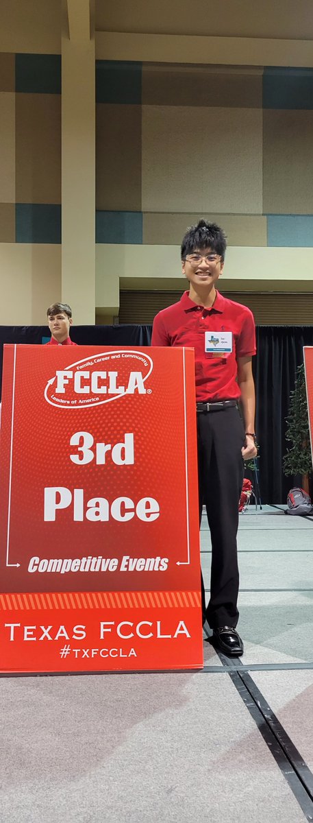 mark.williams@cfisd. tweet media