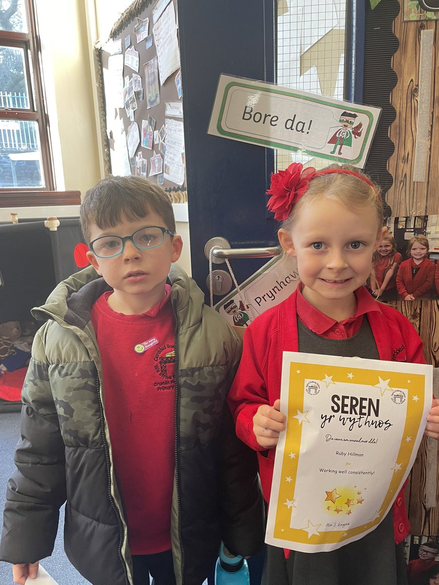 SKnight_CHL's tweet photo. Congratulations to our Seren yr Wythnos and Crusader for last week. Diligence and collaboration celebrated. Da iawn both 🎉 https://t.co/NjIJNLQFon