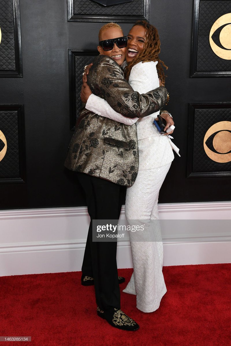 Divinity Roxx tweet media