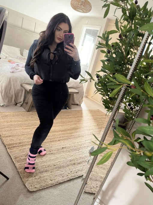 Natalia Rae TW Pornstars - NATALIA REYNOLDS. Popular pictures and videos from ...