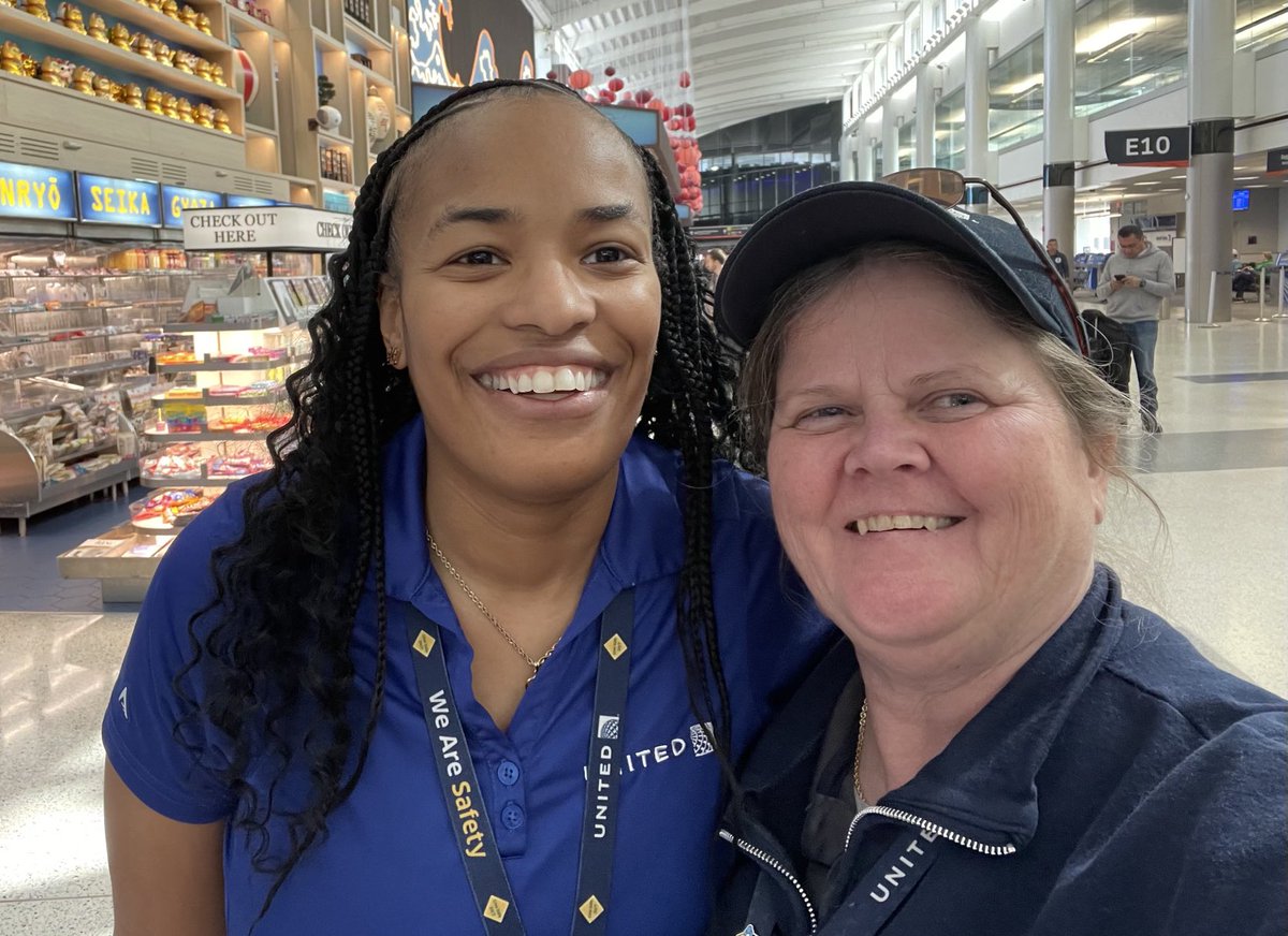 MandyIAH87's tweet photo. Celebrating Black History Month in IAH 02/06/2023 ⁦@jbozboswell⁩ ⁦@united⁩ ⁦@philgriffith63⁩ ⁦@Brodt4Mike⁩ ⁦@DamonG_United⁩ https://t.co/SwLUyXdebs
