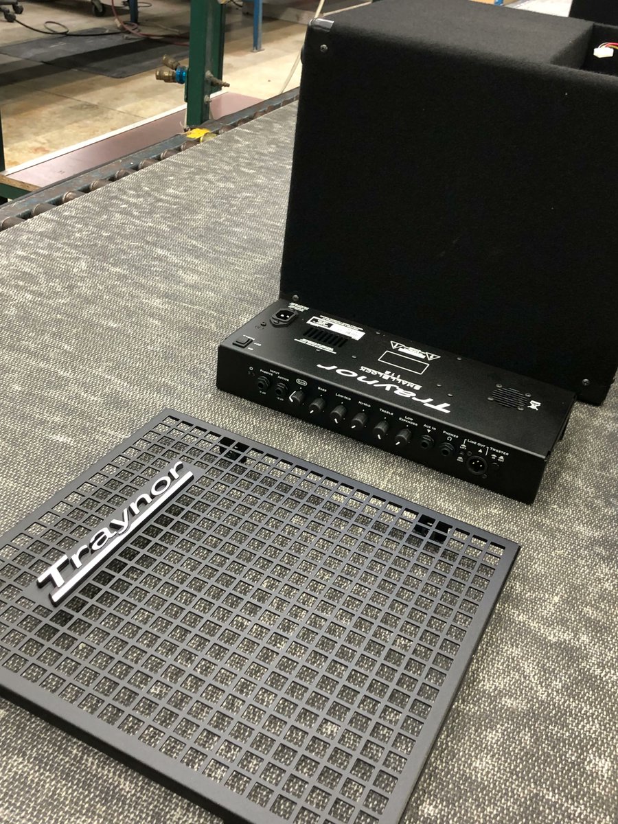 TraynorAmps's tweet photo. Traynor small blocks fresh off the line! 🎸
#traynor #traynoramps #guitaramp #guitarhead #guitarcab #guitarist #livemusic #tubeamp #musician #tubecombo #guitarplayer #guitargear #music #tubeamp #guitaramps #rock #electricguitar #guitaramplifier #amplifier #amp #guitarlife https://t.co/swvnjeUMZX
