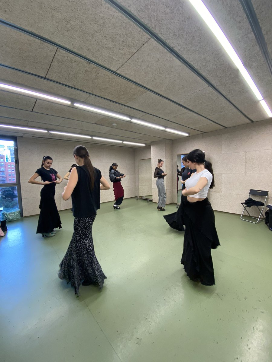 Barcelona Flamenco Ballet tweet media