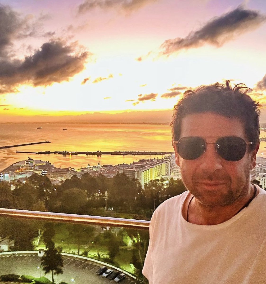 Patrick Bruel tweet media