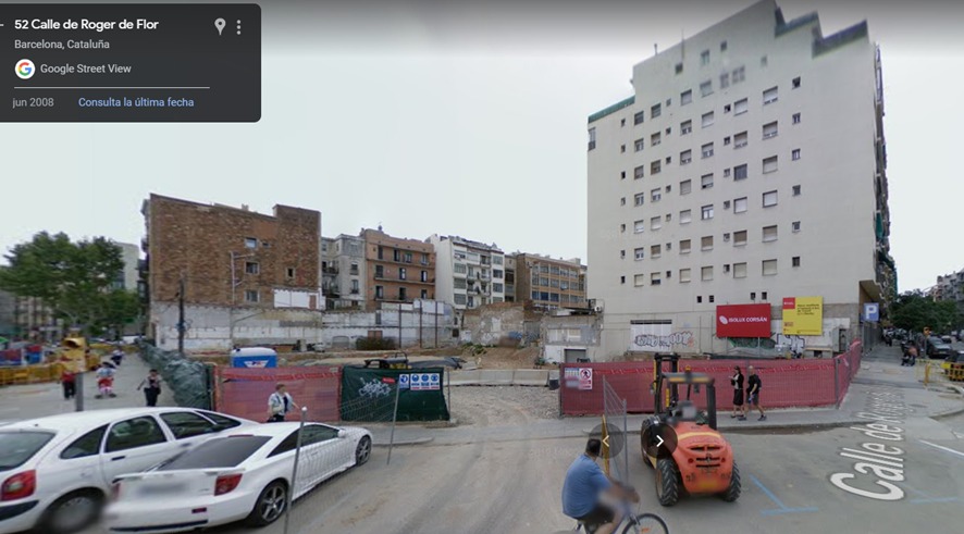 albpra_'s tweet photo. Us porto última hora de la gentrificació al Fort Pienc. 
Segurament, us sonarà aquest solar https://t.co/GXmbmAJanp